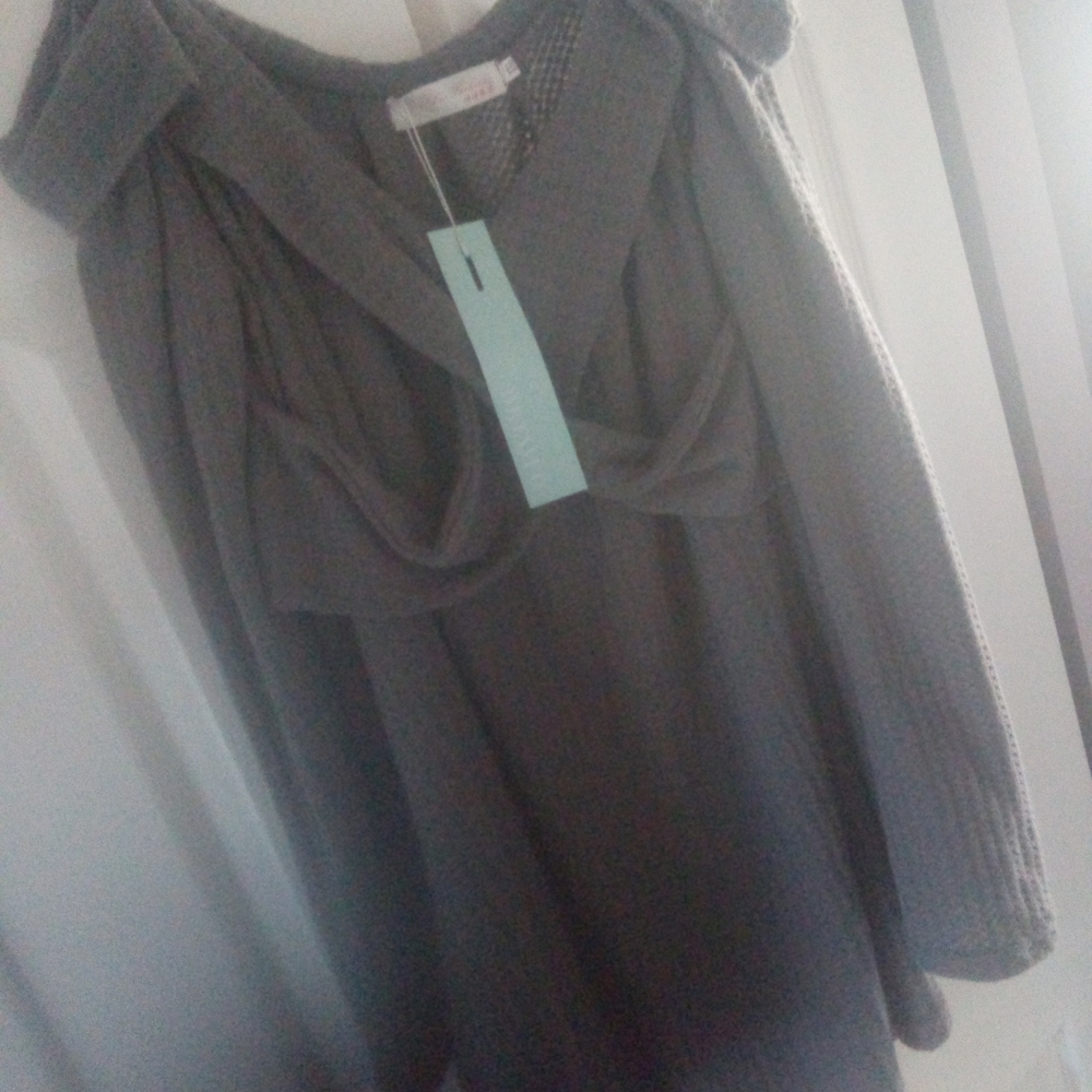 Dressfo shirt bran new with tag !